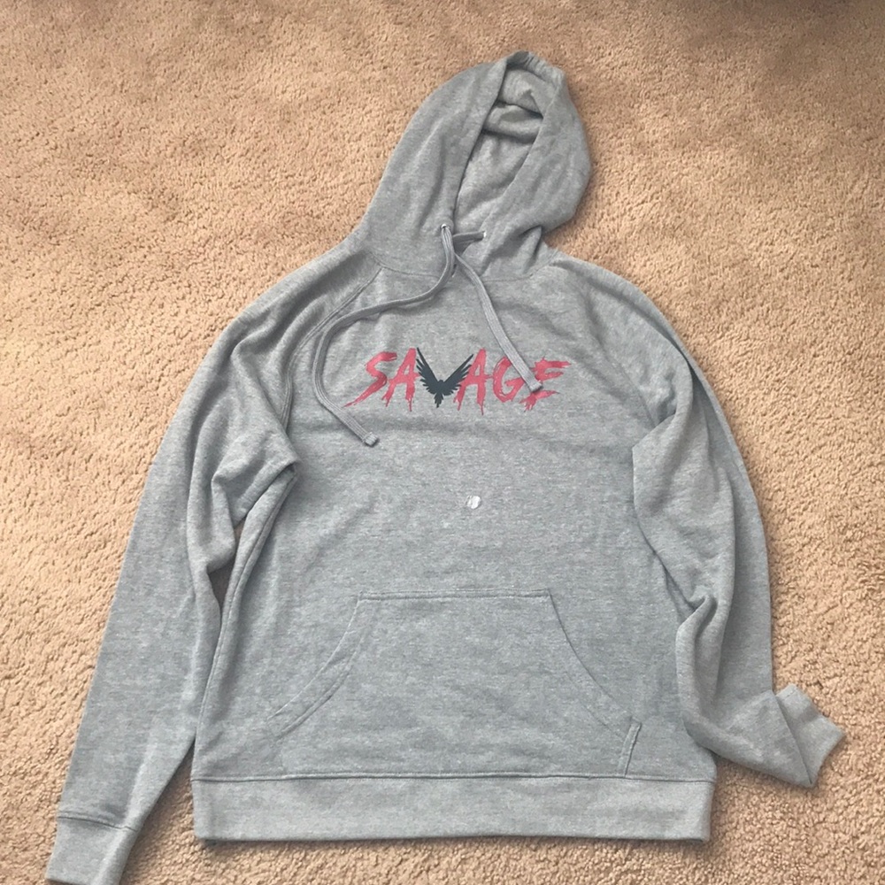 Men’s small gray sweater maverick Logan Paul